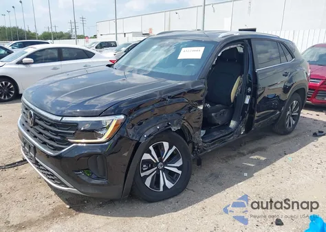 2025 Volkswagen Atlas Cross Sport 2.0T Se z USA, uszkodzony, nr VIN 1V2DE2CA5SC225761